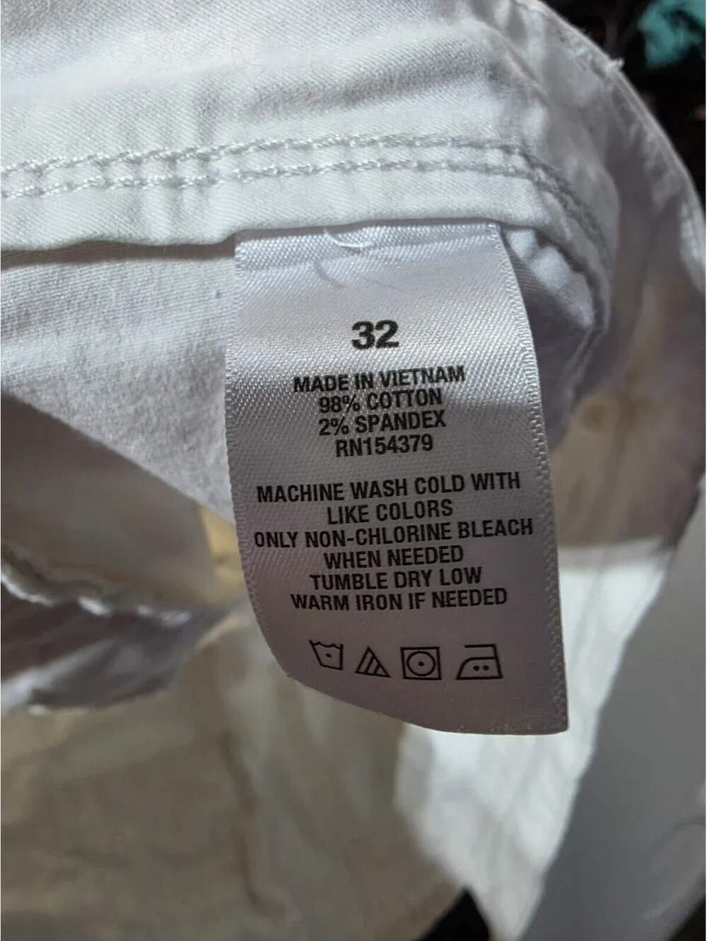AERO Chino Shorts Men Cotton Stretch Flat Front Solid White Button Pockets